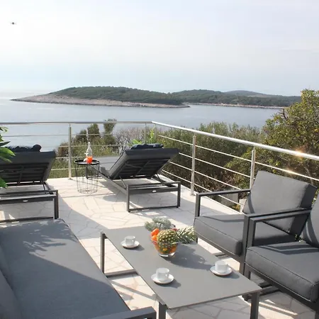 Dream View Penthouse With Jacuzzi * Hvar Town
