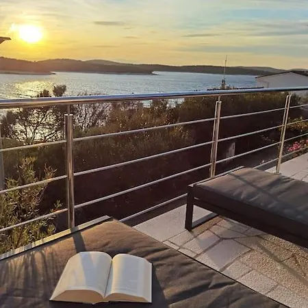 Appartamento Dream View Penthouse With Jacuzzi *