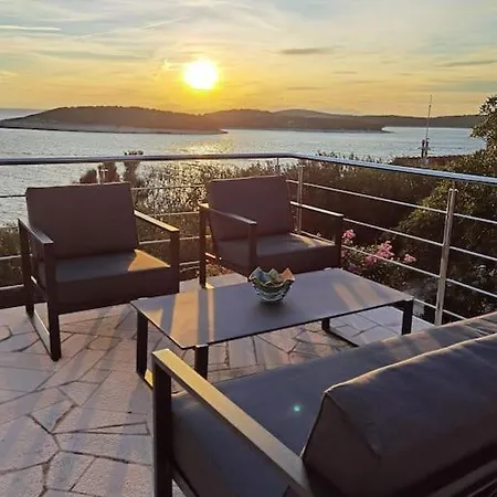 Dream View Penthouse With Jacuzzi Appartamento